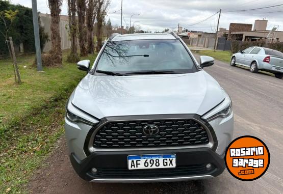 Autos - Toyota COROLLA CROSS SEG NAFTA 2023 Nafta 51000Km - En Venta