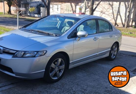 Autos - Honda Civic 2007 Nafta 273000Km - En Venta