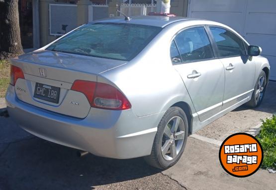 Autos - Honda Civic 2007 Nafta 273000Km - En Venta