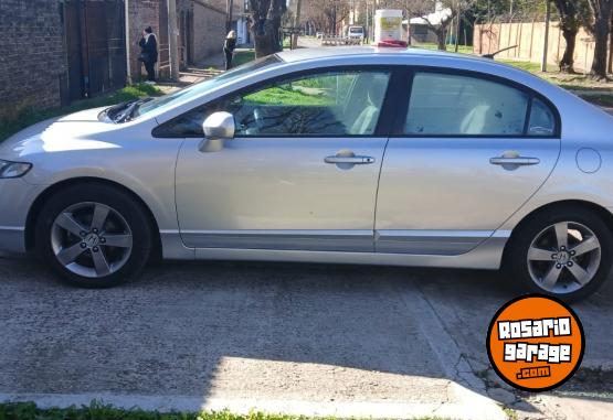 Autos - Honda Civic 2007 Nafta 273000Km - En Venta