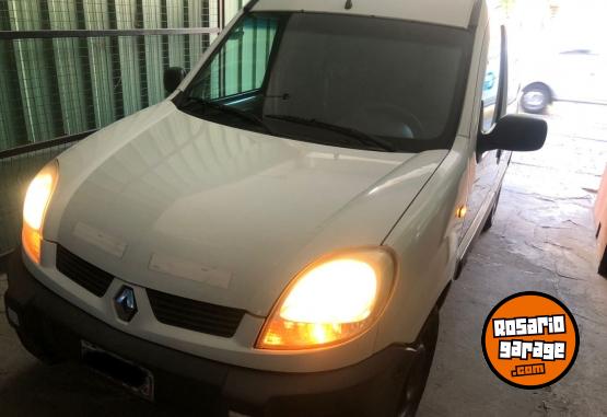 Utilitarios - Renault Kangoo 2013 Nafta 178000Km - En Venta