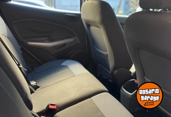 Autos - Ford Ecosport 2015 Nafta 110000Km - En Venta