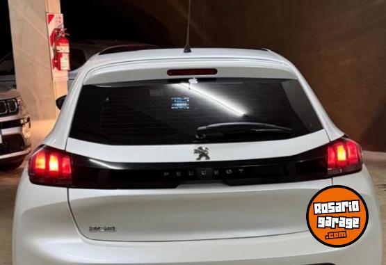 Autos - Peugeot 208 Allure 2022 Nafta 40000Km - En Venta