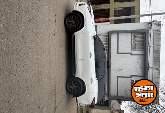 Camionetas - Toyota Sw4 gr sport 2024 Diesel 81000Km - En Venta