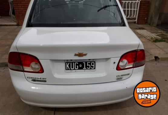 Autos - Chevrolet CORSA SPIRIT 2011 GNC 180000Km - En Venta