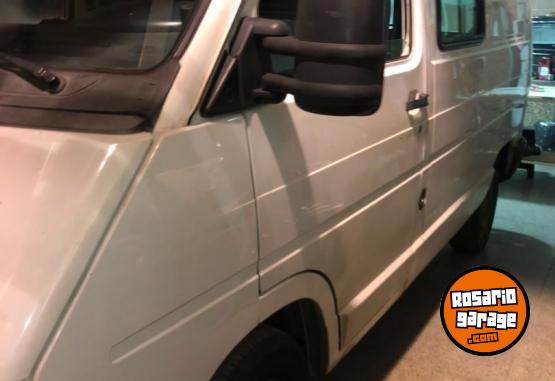 Utilitarios - Renault Trafic 1997 Nafta 160000Km - En Venta