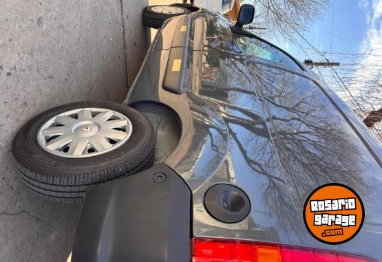 Utilitarios - Renault Kangoo 2016 Diesel 200000Km - En Venta