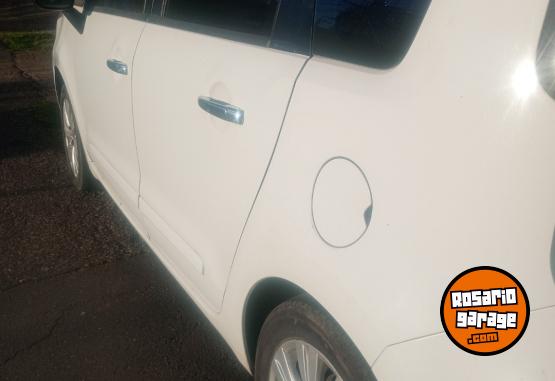 Autos - Citroen Picasso 2013 GNC 170000Km - En Venta