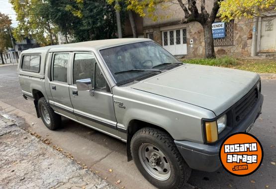 Camionetas - Mitsubishi L200 4WD 2.5 DIESEL 1999 Diesel 200000Km - En Venta