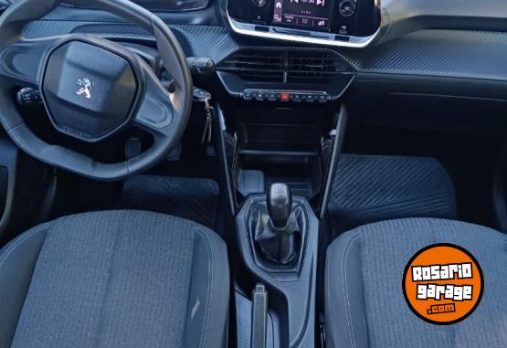 Autos - Peugeot 208 like 2021 Nafta 45500Km - En Venta