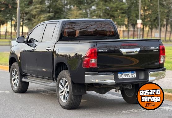 Camionetas - Toyota Hilux 2018 Diesel 103000Km - En Venta
