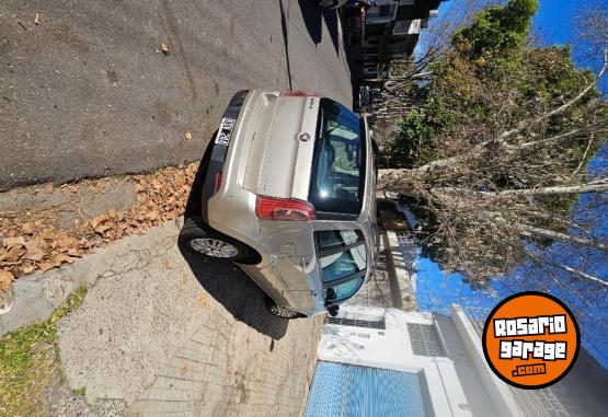Autos - Fiat Idea Essence 1.6 2011 Nafta 236000Km - En Venta