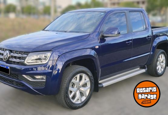 Camionetas - Volkswagen AMAROK V6 HIGHLINE 2023 Diesel 71000Km - En Venta