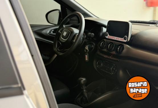 Autos - Fiat Cronos Drive 1.3 2025 Nafta 13000Km - En Venta