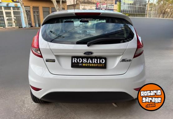 Autos - Ford Fiesta SE 2014 Nafta 90000Km - En Venta