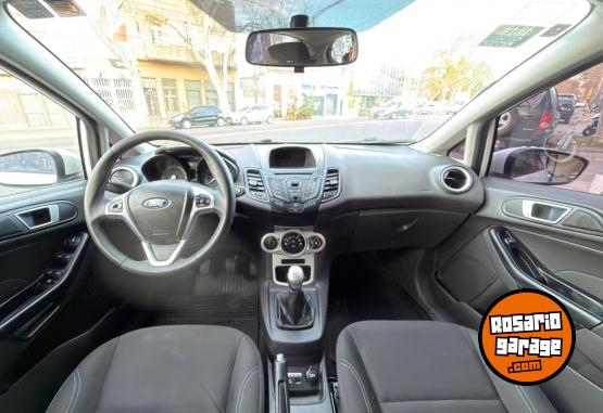 Autos - Ford Fiesta SE 2014 Nafta 90000Km - En Venta