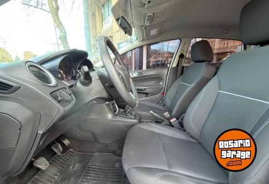 Autos - Ford Fiesta SE 2014 Nafta 90000Km - En Venta