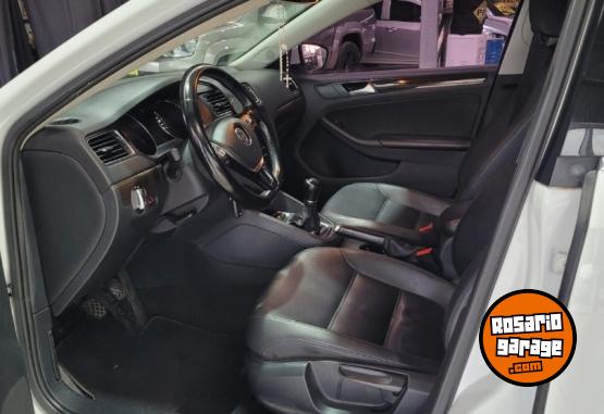 Autos - Volkswagen VENTO 2017 Nafta 297000Km - En Venta