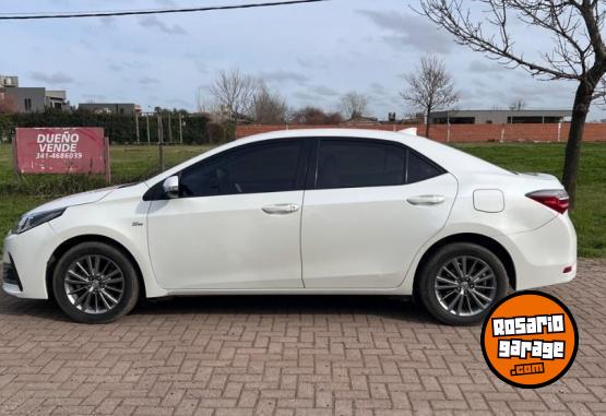 Autos - Toyota Corolla XEI 2017 Nafta 87000Km - En Venta
