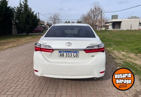 Autos - Toyota Corolla XEI 2017 Nafta 87000Km - En Venta
