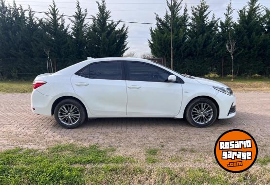 Autos - Toyota Corolla XEI 2017 Nafta 87000Km - En Venta
