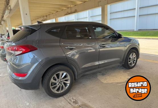Autos - Hyundai TUCSON 2WD AT STYLE 2018 Nafta 100000Km - En Venta