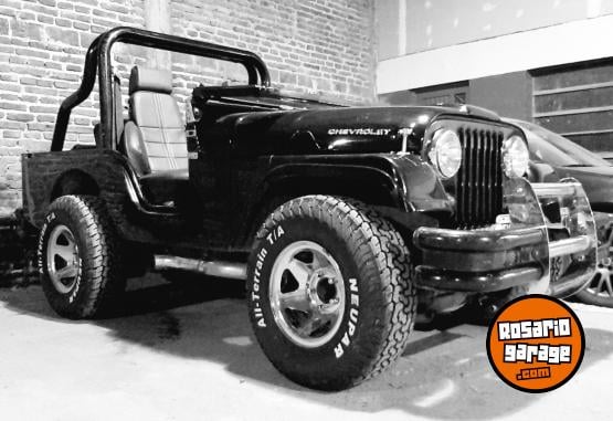Clásicos - JEEP IKA CORTO - En Venta