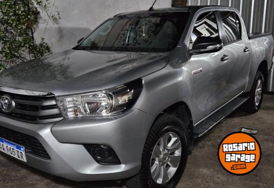Camionetas - Toyota Hilux 2017 Diesel 167000Km - En Venta