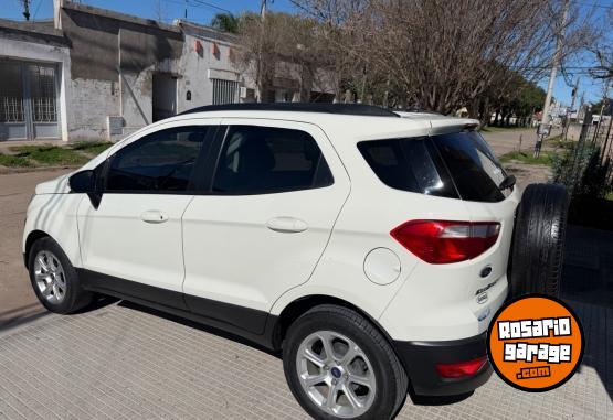 Autos - Ford Ecosport 2022 Nafta 89000Km - En Venta