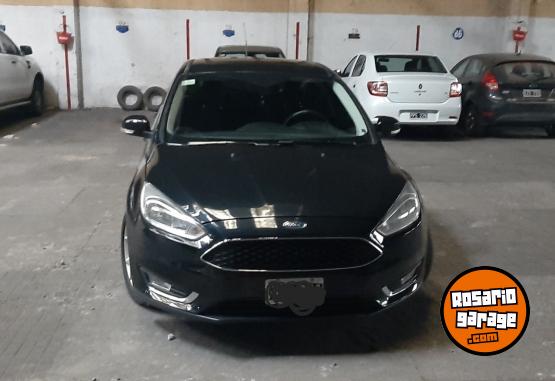 Autos - Ford Focus 2016 Nafta 130000Km - En Venta
