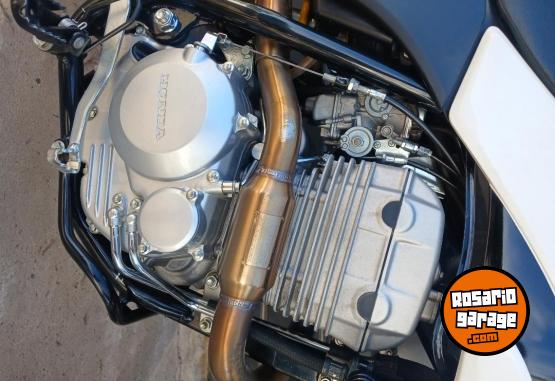 Motos - Honda Tornado 2023 Nafta 4800Km - En Venta
