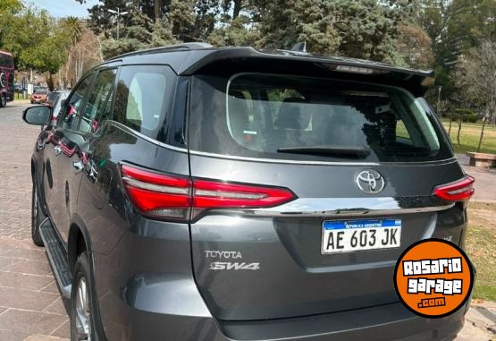 Camionetas - Toyota SW4 SRX 2.8 TDI 2021 Diesel 111285Km - En Venta