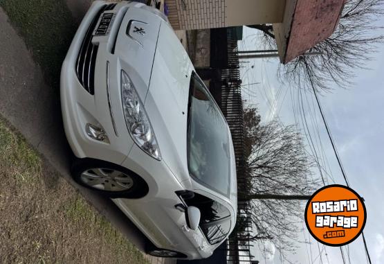 Autos - Peugeot 408 2014 Nafta 170000Km - En Venta