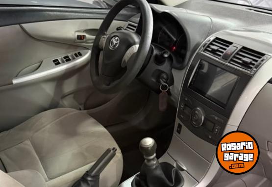 Autos - Toyota Corolla 2011 Nafta 200000Km - En Venta
