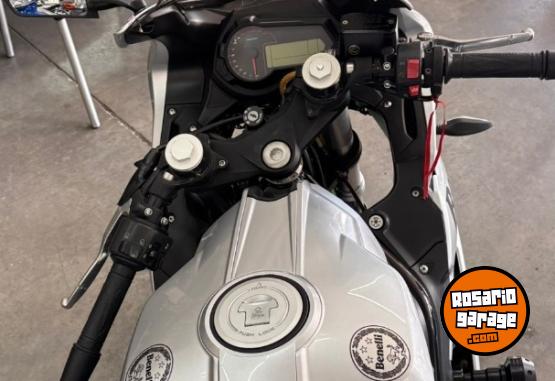 Motos - Benelli 302 r 2021 Nafta 20630Km - En Venta