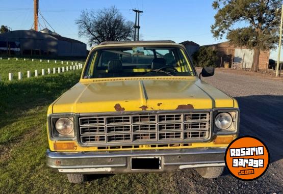Camionetas - Chevrolet C10 SILVER 1977 1983 Diesel 100Km - En Venta