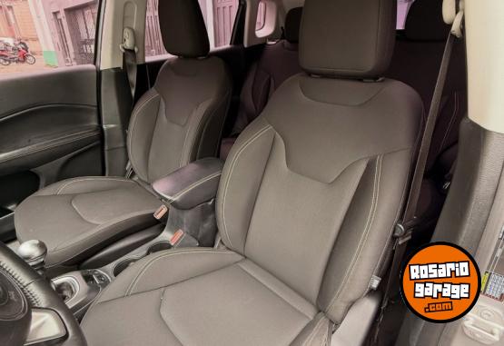 Camionetas - Chrysler JEEP COMPASS SPORT 2020 Nafta 98000Km - En Venta
