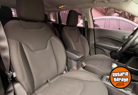 Camionetas - Chrysler JEEP COMPASS SPORT 2020 Nafta 98000Km - En Venta