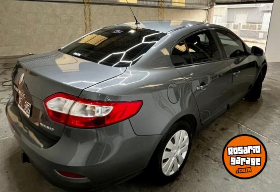 Autos - Renault Fluence 1.6 Confort 2013 Nafta 150000Km - En Venta