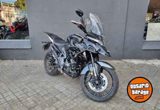 Motos - Zontes T2 350 2025 Nafta 4200Km - En Venta