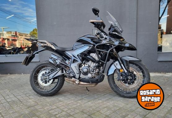 Motos - Zontes T2 350 2025 Nafta 4200Km - En Venta