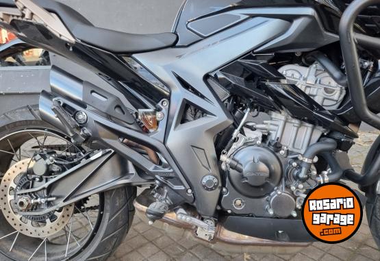 Motos - Zontes T2 350 2025 Nafta 4200Km - En Venta