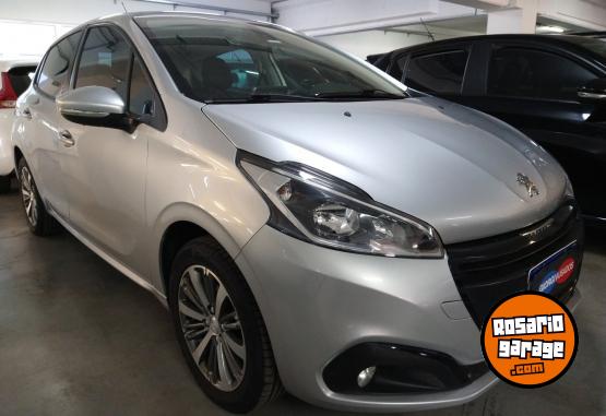 Autos - Peugeot 208 Feline 5p 2020 Nafta 108000Km - En Venta