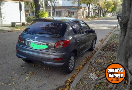 Autos - Peugeot 207 Compact 1.4 2011 Nafta 140000Km - En Venta