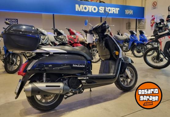 Motos - Kymco Like 125 2024 Nafta 9880Km - En Venta