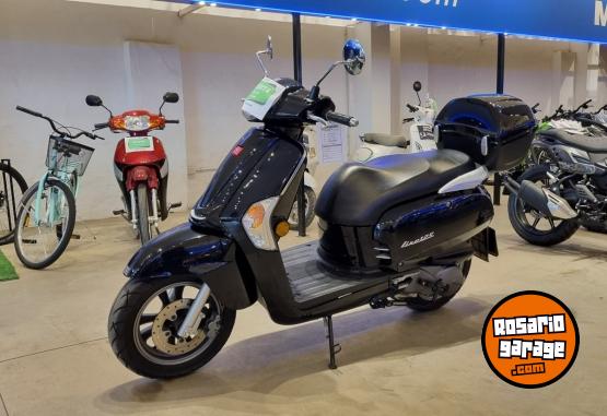Motos - Kymco Like 125 2024 Nafta 9880Km - En Venta