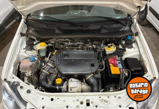 Camionetas - Fiat STRADA TREKKING 2017 Diesel 209000Km - En Venta