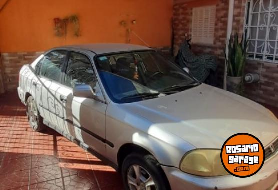 Autos - Honda Civic lx 1999 Nafta 234000Km - En Venta