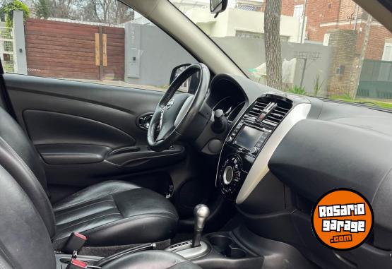 Autos - Nissan Versa 2018 Nafta 130000Km - En Venta