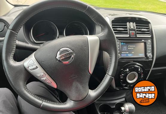 Autos - Nissan Versa 2018 Nafta 130000Km - En Venta